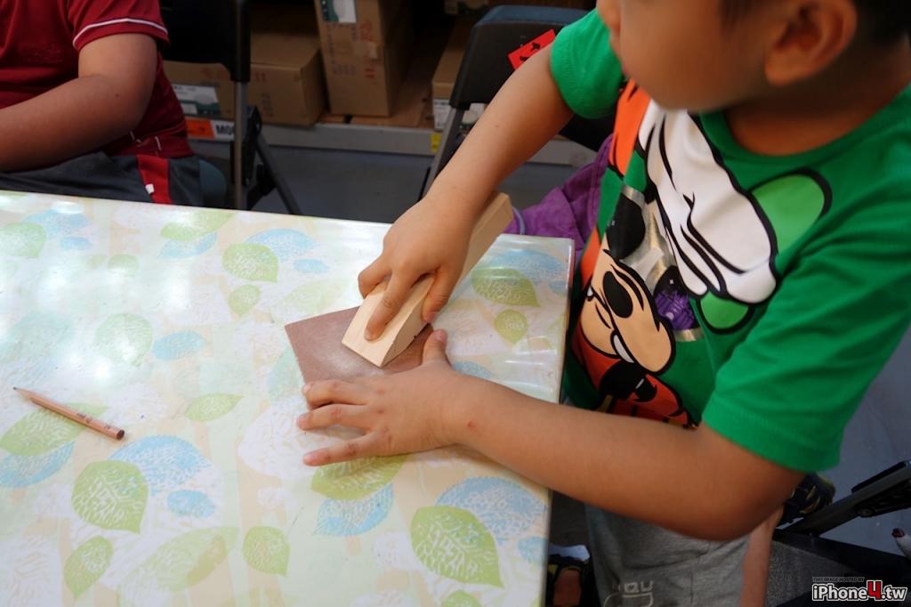 20150803124755118fb05ba175a9eff9e03f6355a878f6